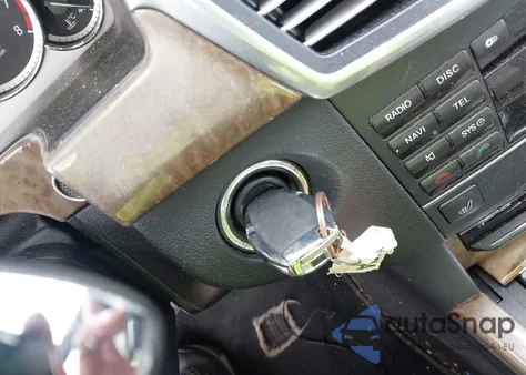 2011 Mercedes-Benz E 350 4Matic из США, поврежденный, VIN WDDHF8HB5BA264002